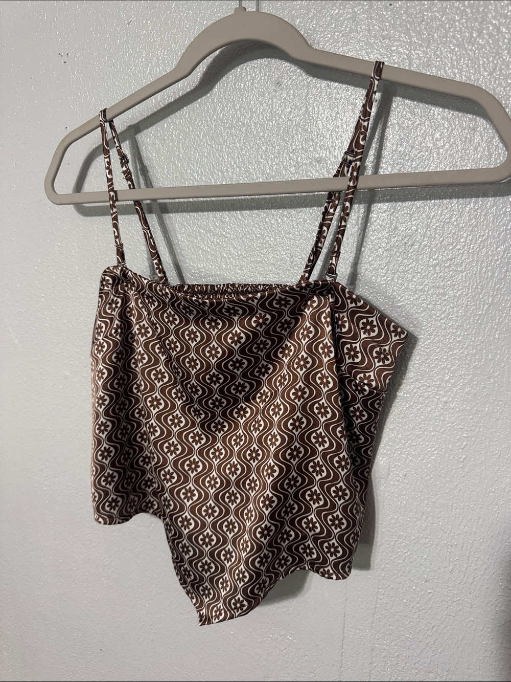 Hollister Brown & Cream Printed Cami Top Retro 70s Geometric Floral Handkerchief